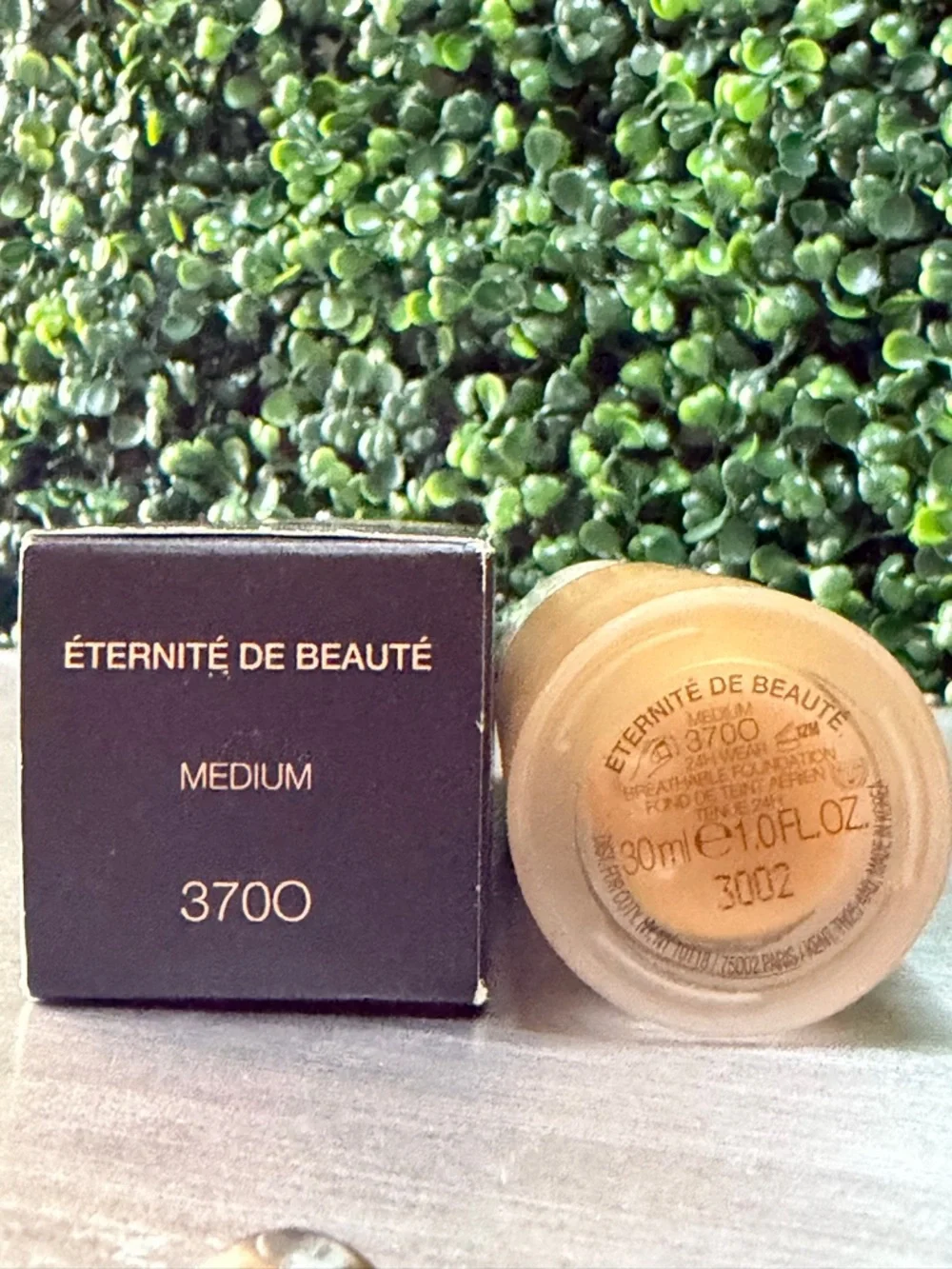 Gucci Foundation Bottle and Box - Tan, Cream